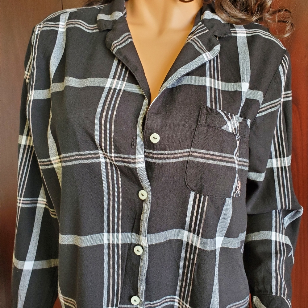 Victoria's Secret Plaid Long Sleeve Lounge Wear Shirt